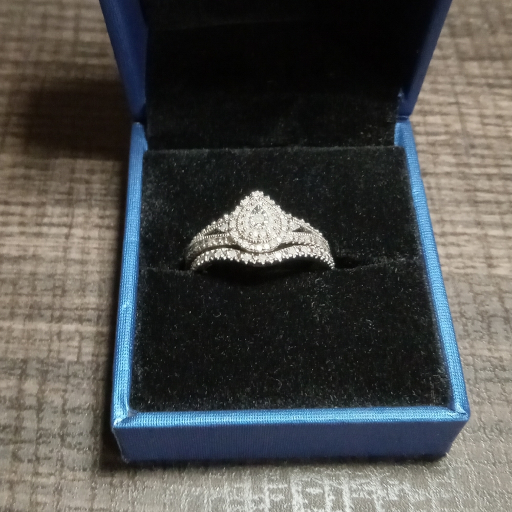 Sterling Silver Diamond Ring Set - image 1